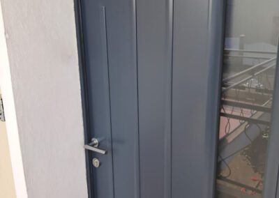 Menuiserie porte par HESTIA