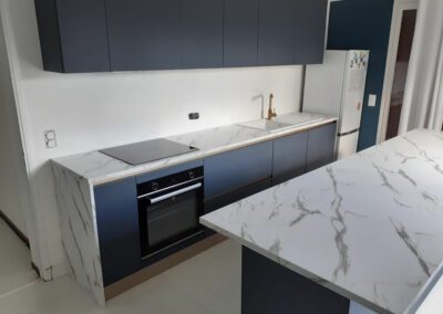 Rénovation de cuisine avec carrelage à Soues